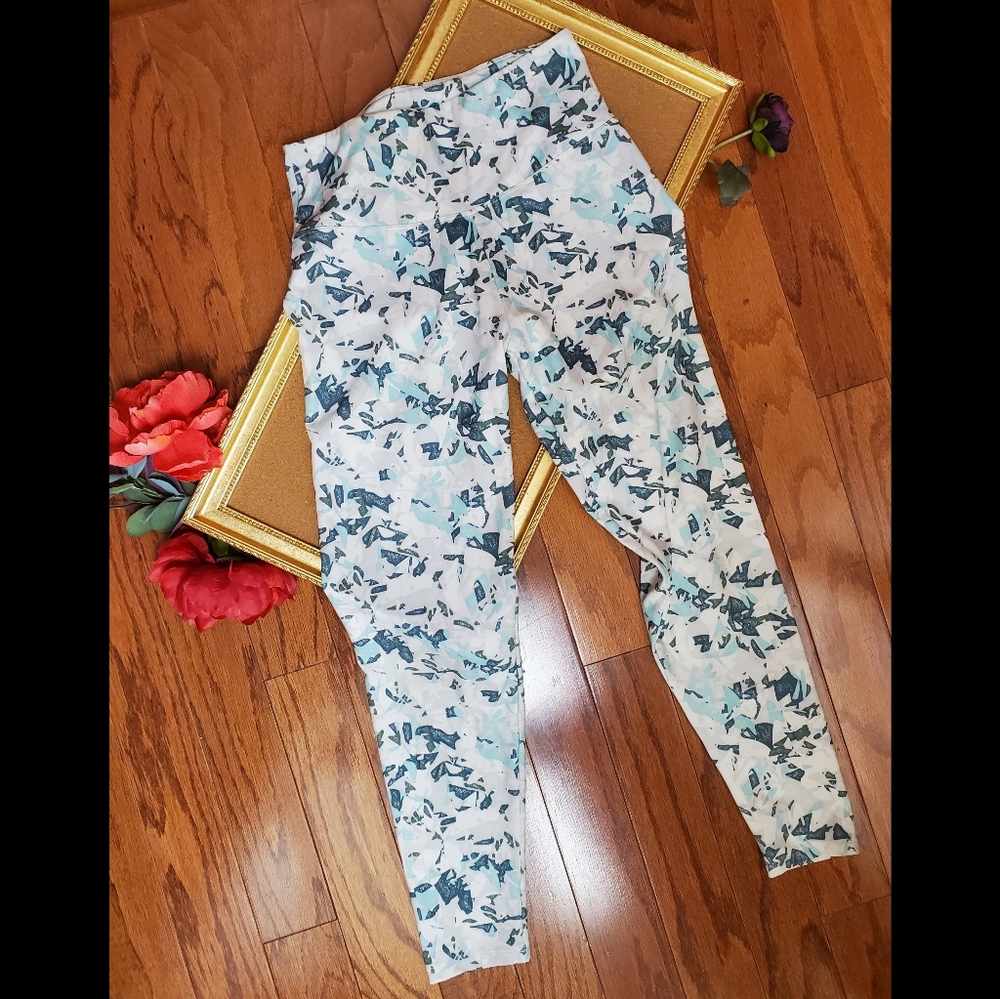 Balance Collection Mint Ice Dry Wik Leggings